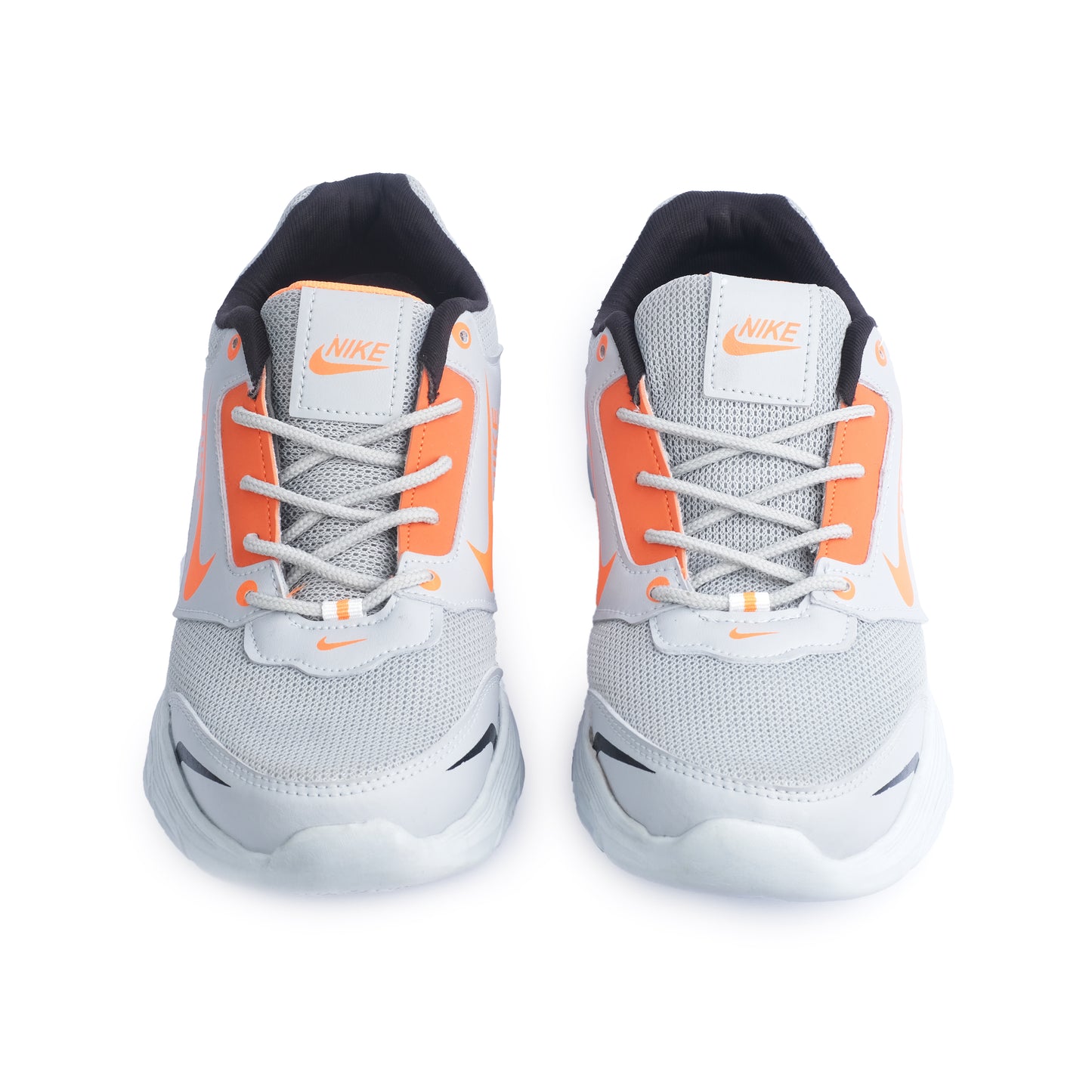 Sports shoe with EVA sole
