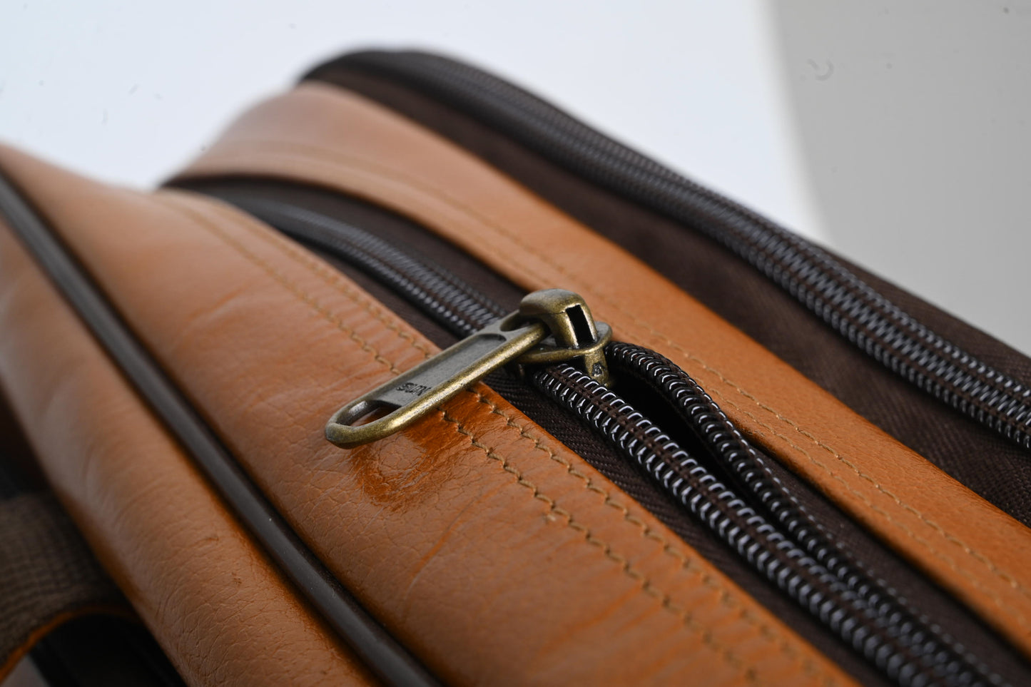 Oliver laptop case